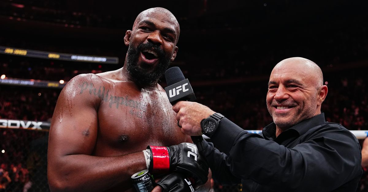 Jon Jones aims to fight the heavyweight champion on the UFC White House card